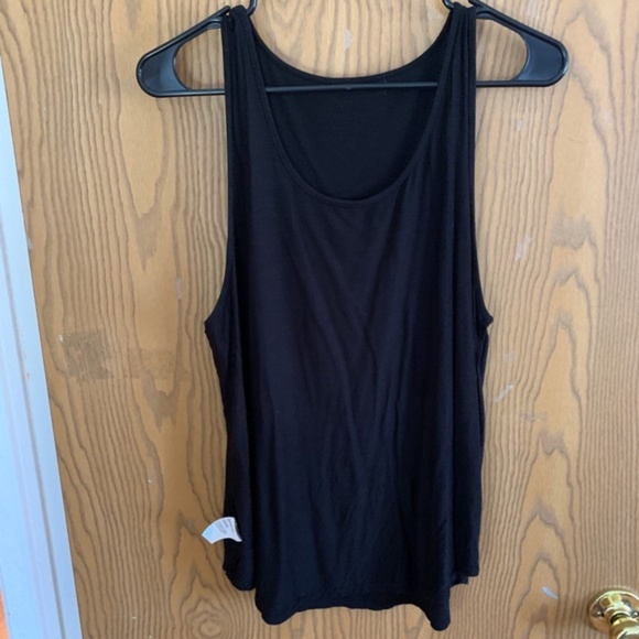 American Eagle Outfitters Tops - American Eagle Soft & Sexy Tank Top Black